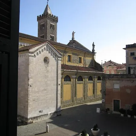 Daire Maristella Sarzana